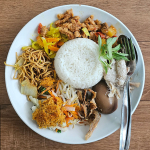 Makan Rp27 Ribuan di Semarang, Nasi Berkat dan Nasi Langgi Kedai Beringin Layak Dicoba